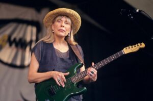 Joni Mitchell Net Worth