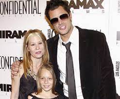 Johnny Knoxville family