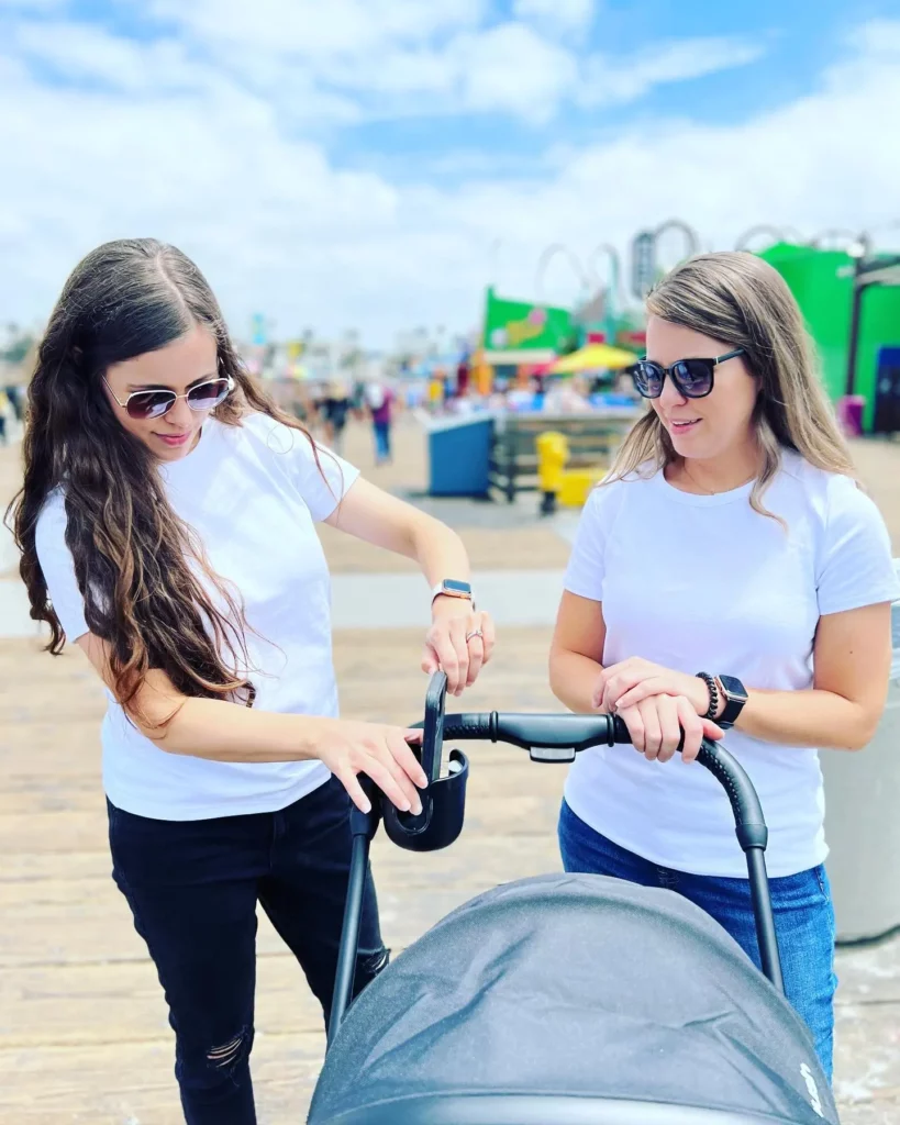 Jessa Duggar flaunts curves in tight ripped jeans & defies dad Jim Bob’s modest dress code AGAIN on LA trip with sisters