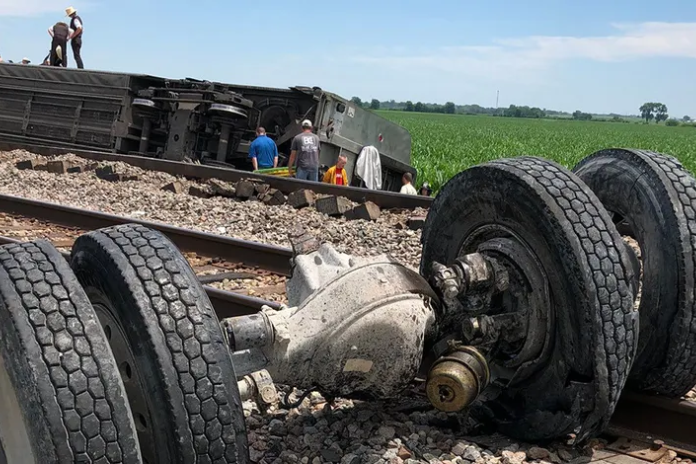 4 Dead from Missouri Amtrak Train Collision Identified 