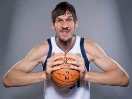 how old is boban