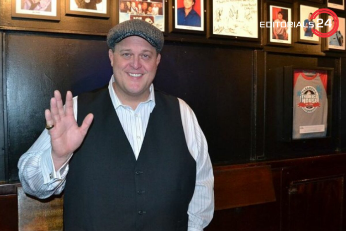 how old is billy gardell