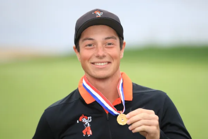 how old is viktor hovland