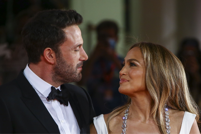 Are Jennifer Lopez and Ben Affleck Married? Obtain Marriage License 