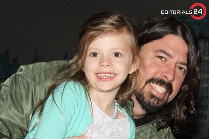 how old is violet grohl