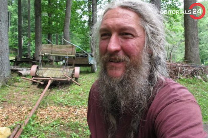 how old is eustace on mountain men