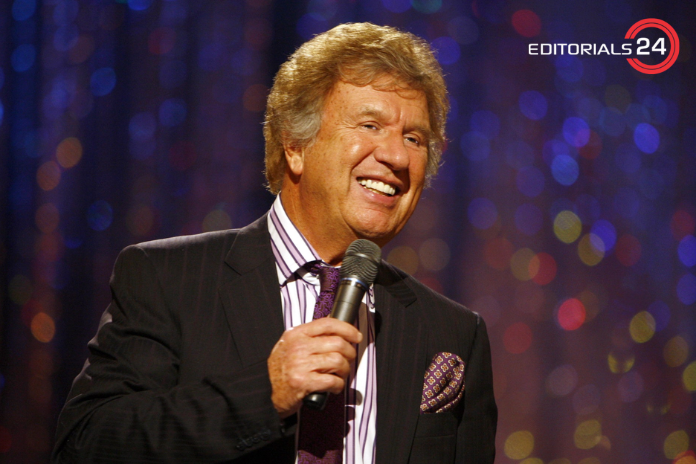 how old is Bill Gaither