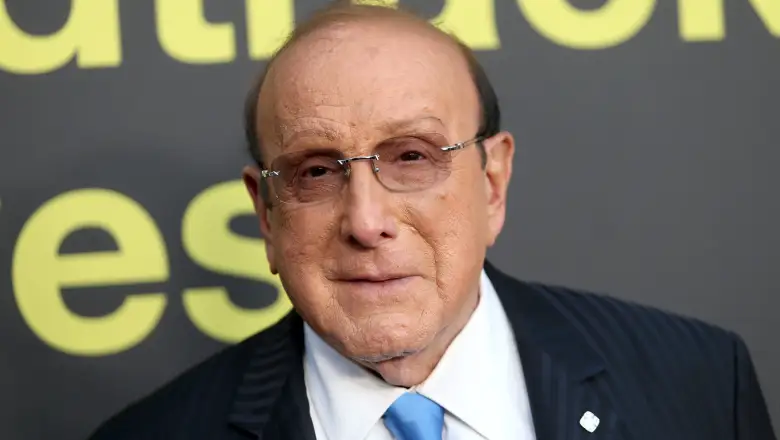 unknown facts about clive davis